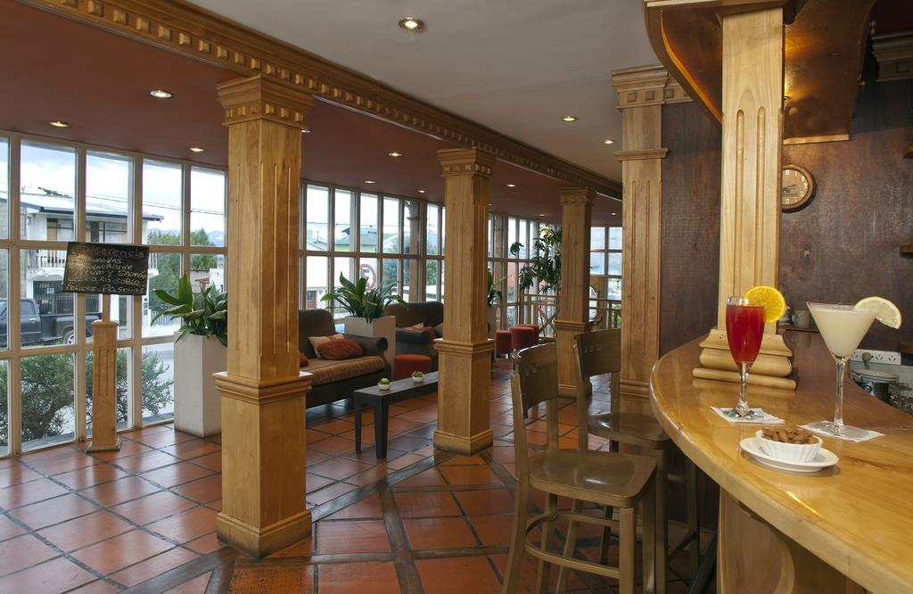 Del Bosque Apart Hotel Ushuaia Eksteriør billede