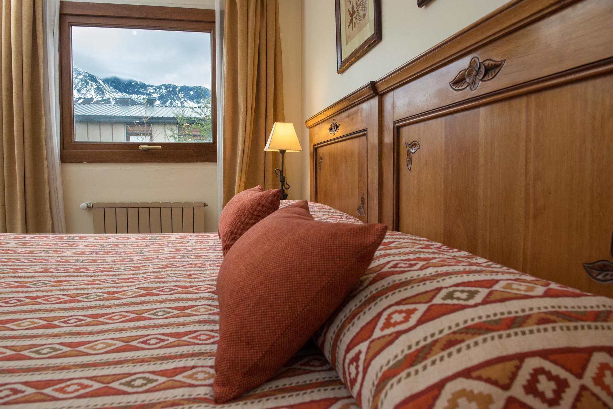 Del Bosque Apart Hotel Ushuaia Eksteriør billede